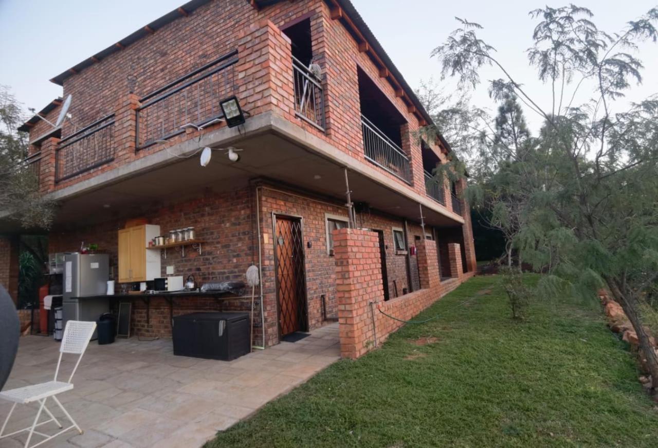 Suikerbosrant Sleep And Go Bed & Breakfast Претория Екстериор снимка