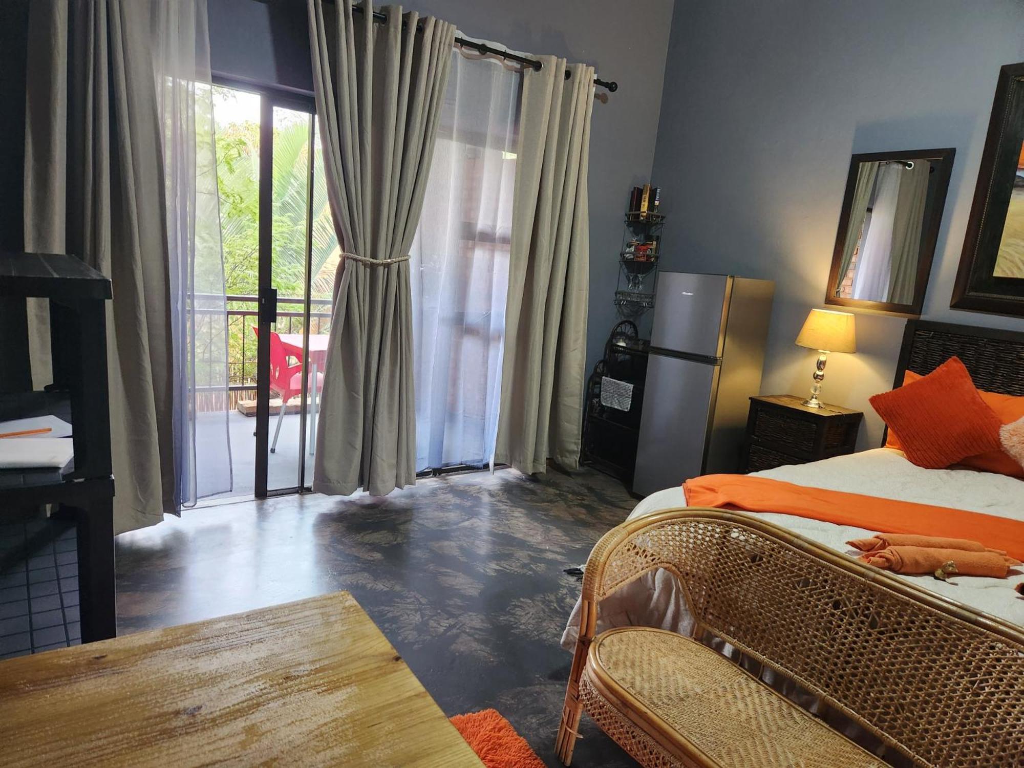 Suikerbosrant Sleep And Go Bed & Breakfast Претория Екстериор снимка